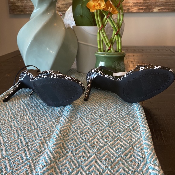 Steve Madden Heels Size US 10 - Picture 3 of 7